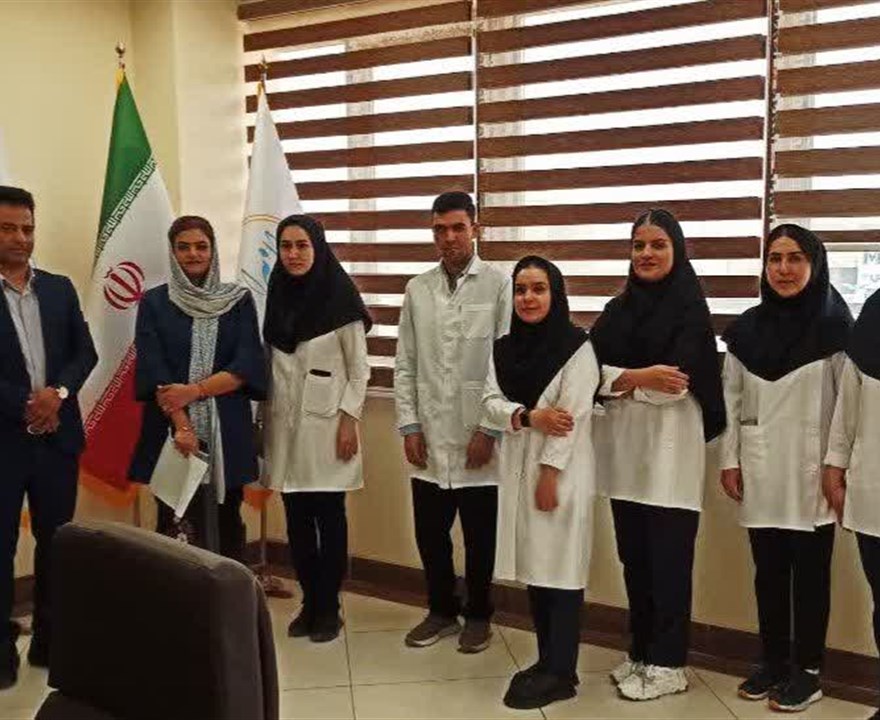 روز علوم آزمایشگاهی